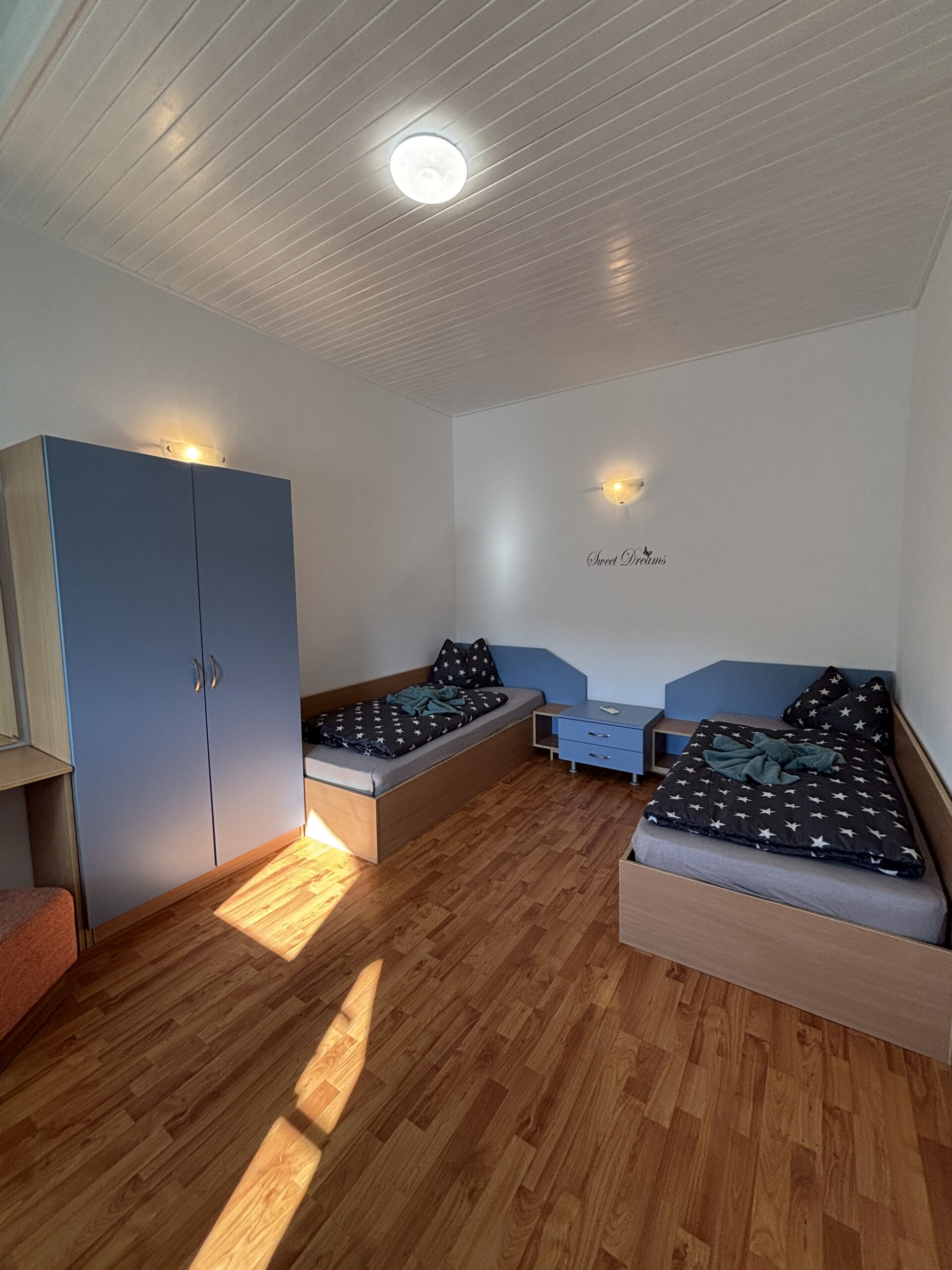 Schlafzimmer 3